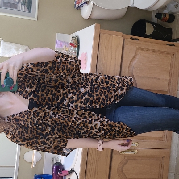 Cheeta print cardigan - Picture 3 of 3